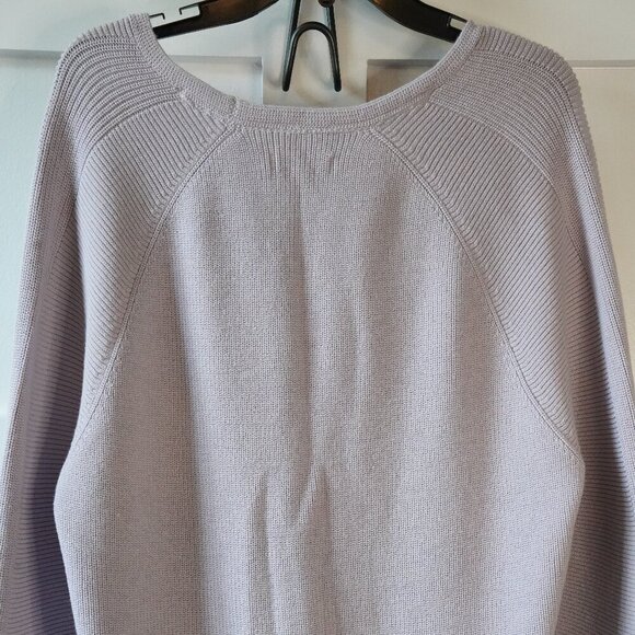 Athleta, Merino Wool Hanover V-Neck Long Sleeve Sweater, Dove, Lilac, Purple - Picture 4 of 7